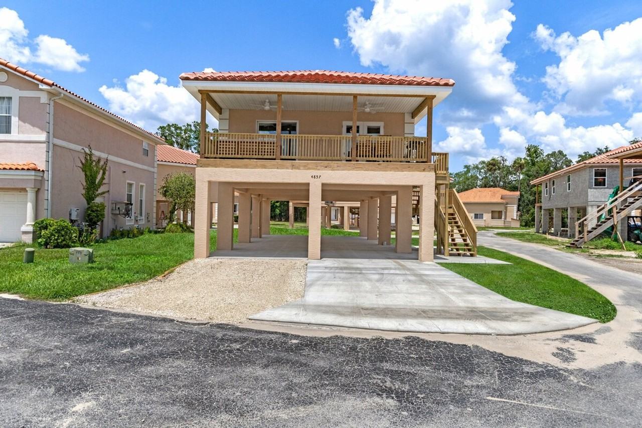 4857 S Amstel Dr #1472651P - Photo 5 of 32