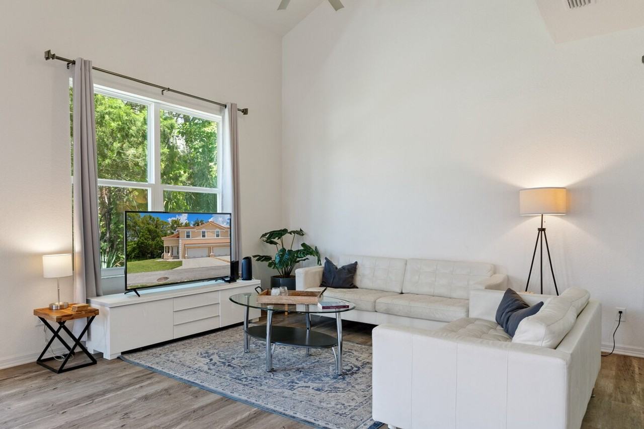 10229 W Middleburg Loop #1472657P - Photo 3 of 34