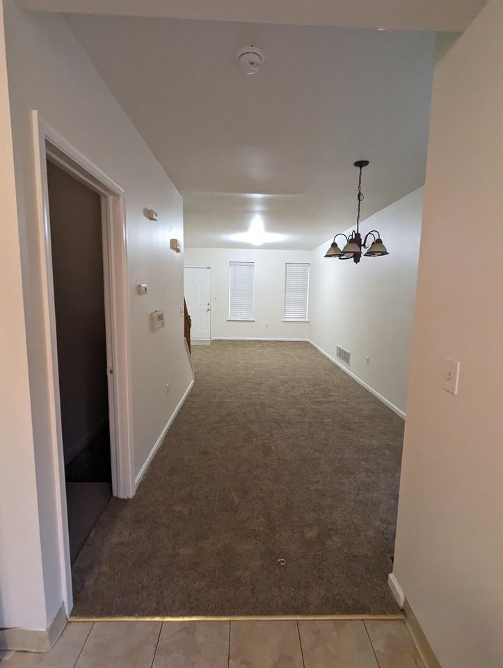 1124 N Walnut St #1 - Photo 2 of 9