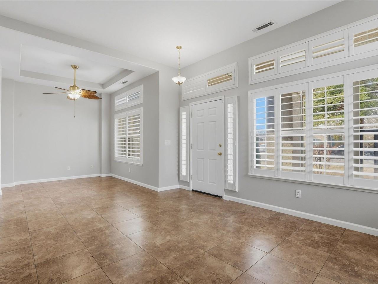 7778 Cerritos Cir - Photo 6 of 50