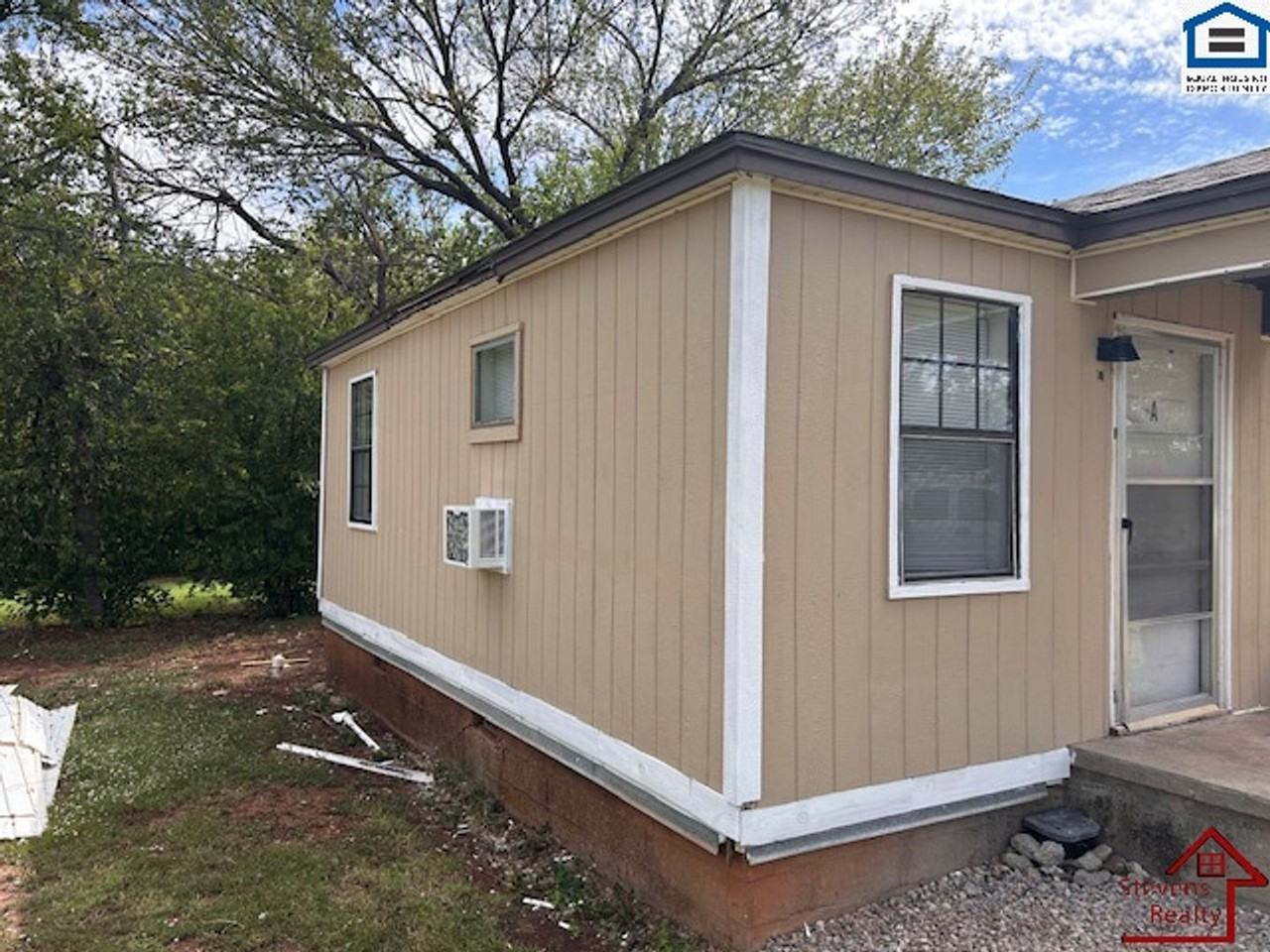 410 Sw 14th St Apt A #A - Photo 3 of 9