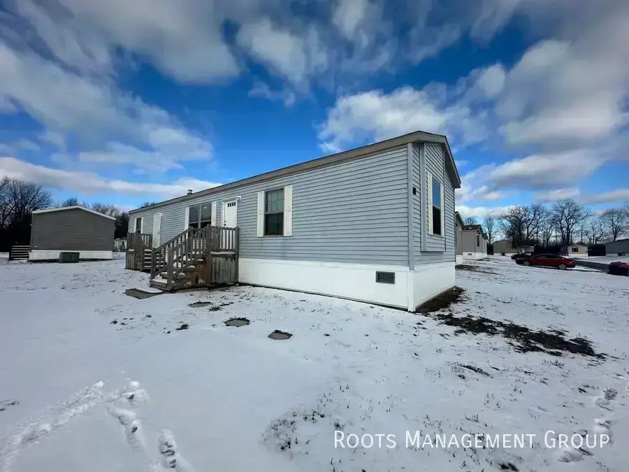 111 Cherry Hill Dr. #111 - Photo 2 of 18