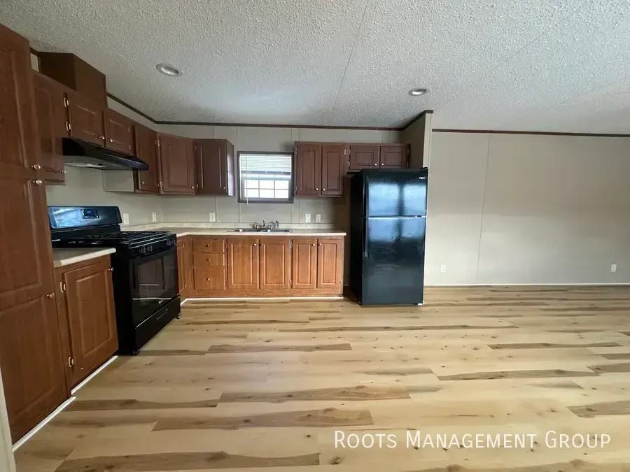 111 Cherry Hill Dr. #111 - Photo 6 of 18