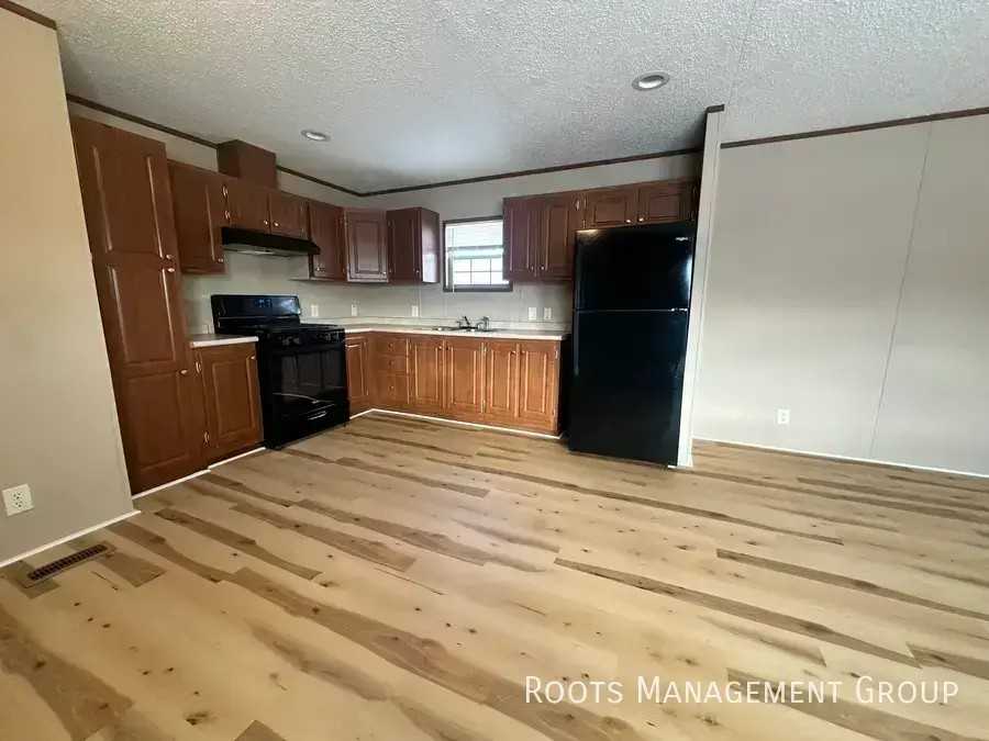 111 Cherry Hill Dr. #111 - Photo 7 of 18