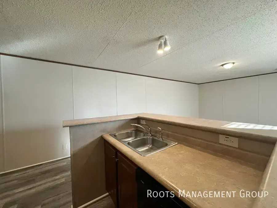 147 Maple Wood #147 - Photo 3 of 16