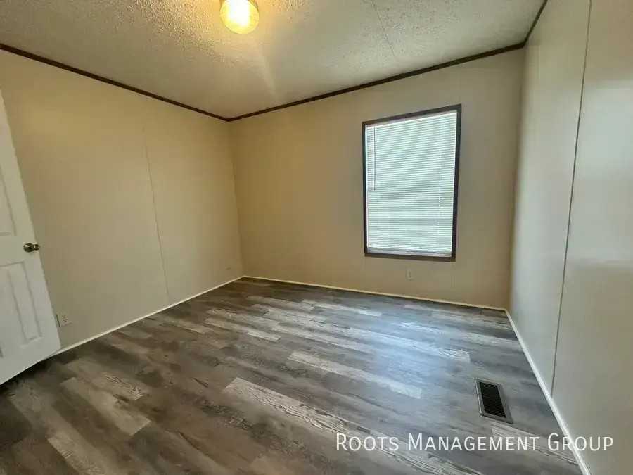 147 Maple Wood #147 - Photo 6 of 16