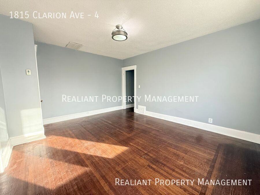 1815 Clarion Ave #4 - Photo 4 of 13