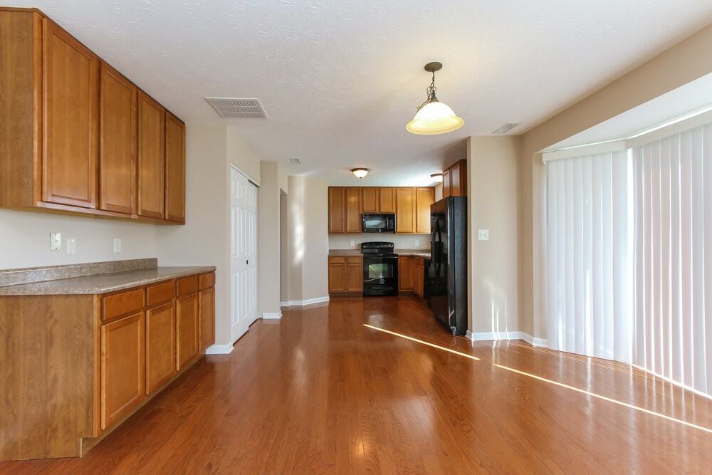 2294 Mcgregor Dr - Photo 5 of 15