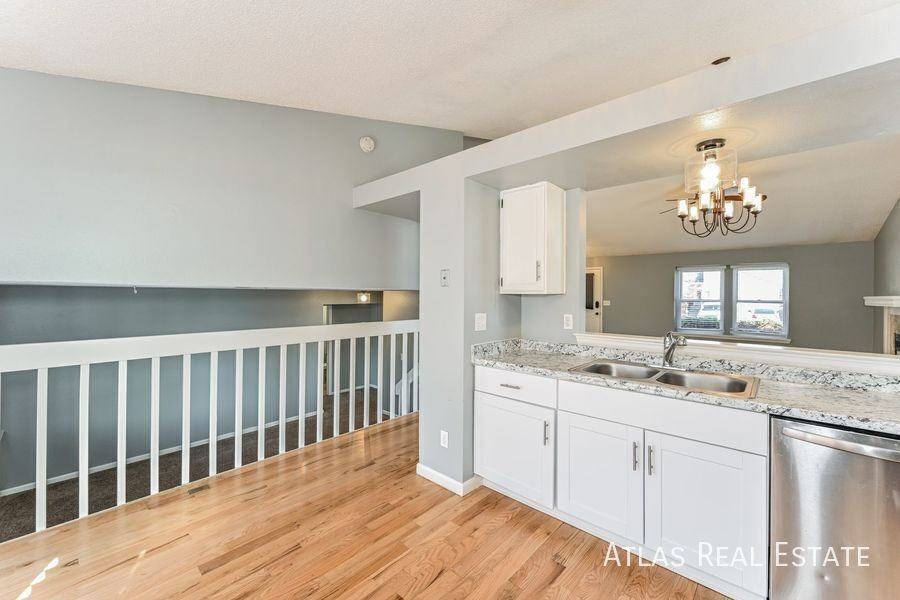 6111 S Tabor St - Photo 5 of 20