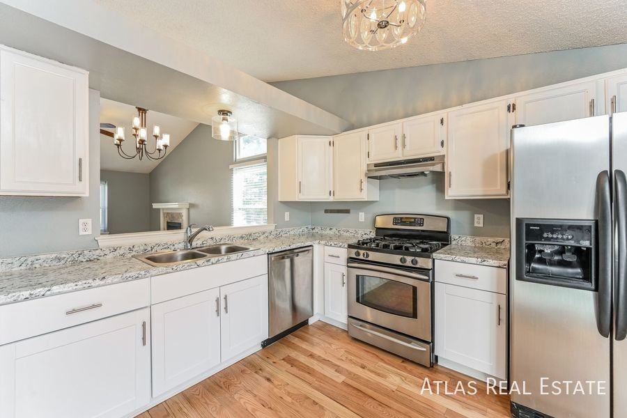 6111 S Tabor St - Photo 6 of 20