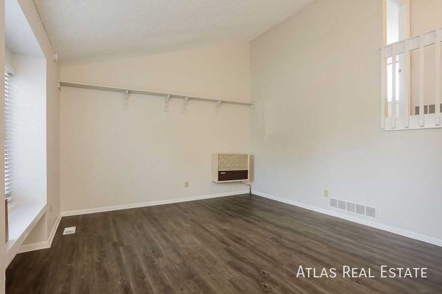 2760 S Sedalia St - Photo 2 of 23