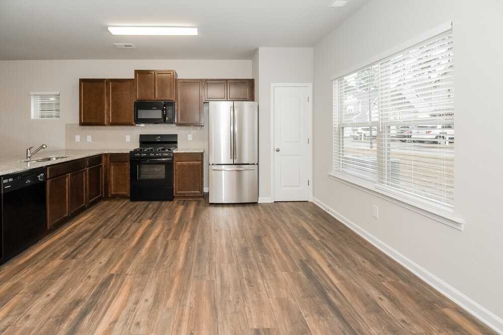 139 Preserve Dr - Photo 6 of 16