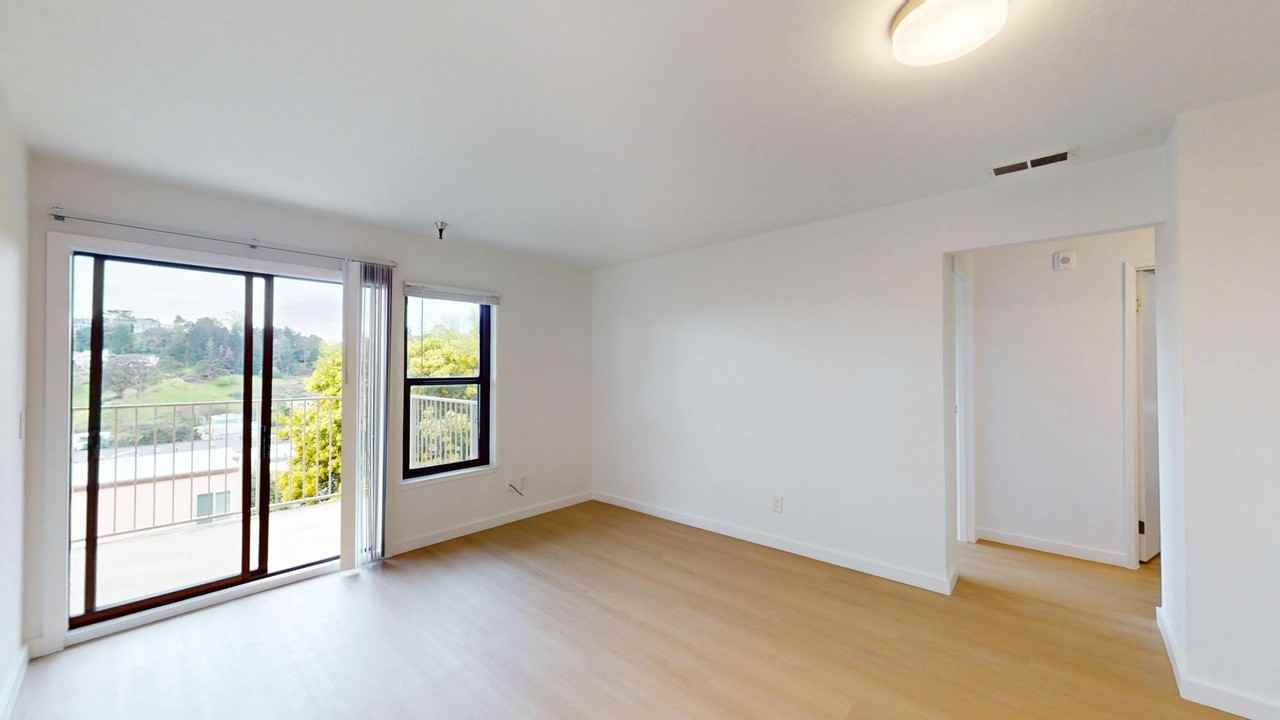 2031 Castro St #2 - Photo 6 of 21