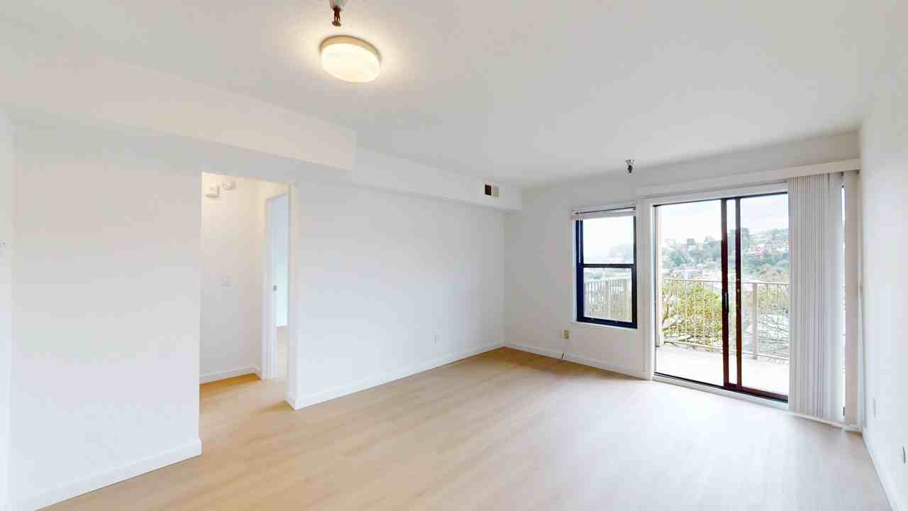 2037 Castro St #1 - Photo 5 of 20