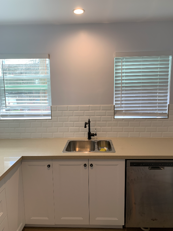 6071 Lexington Ave - Photo 7 of 33