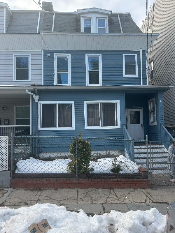 21 Linfen Street #4 - Photo 2 of 18