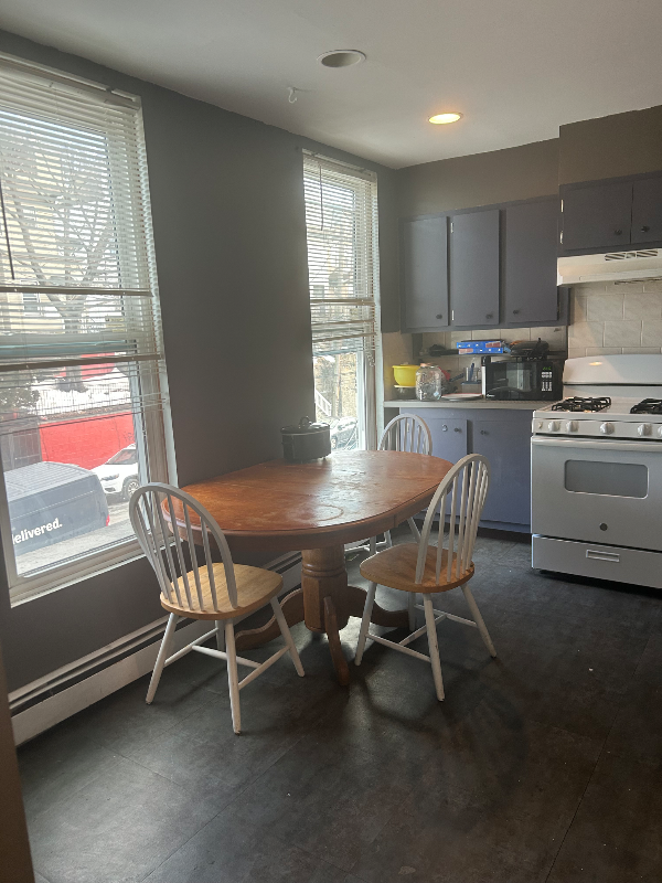 21 Linfen Street #4 - Photo 6 of 18