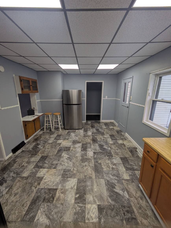 102 E Wabash Ave - Photo 3 of 18