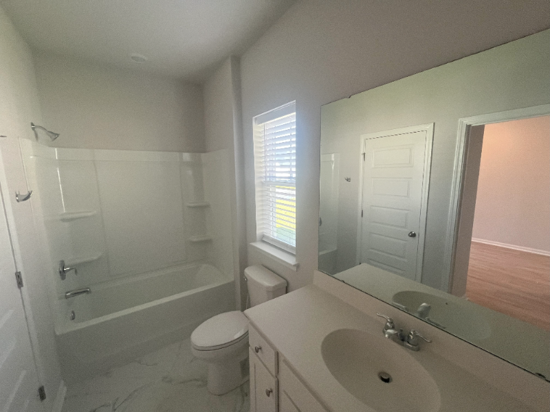 5004 Del Corso St - Photo 4 of 29