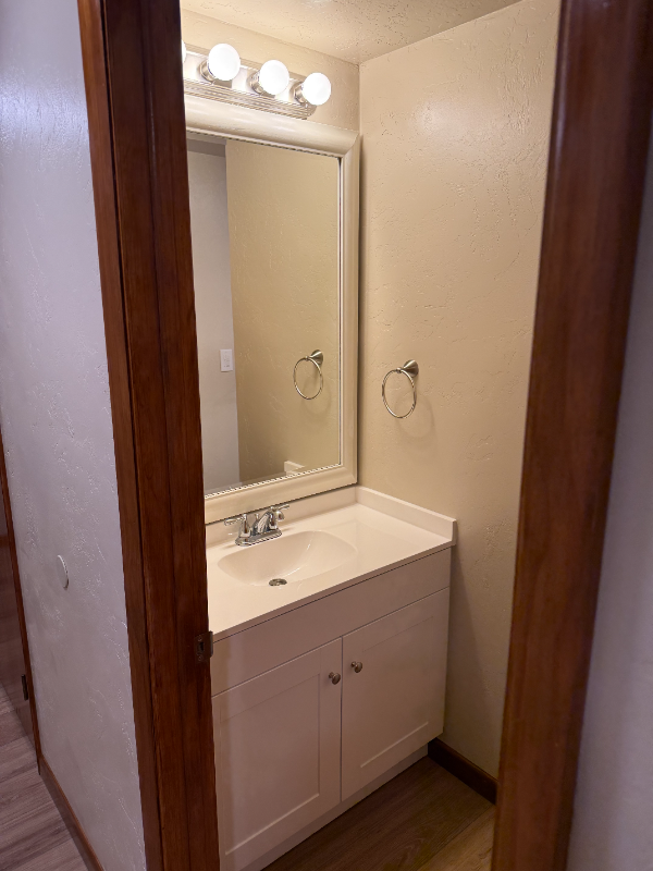 260 Kings Ridge Rd #2 - Photo 5 of 12