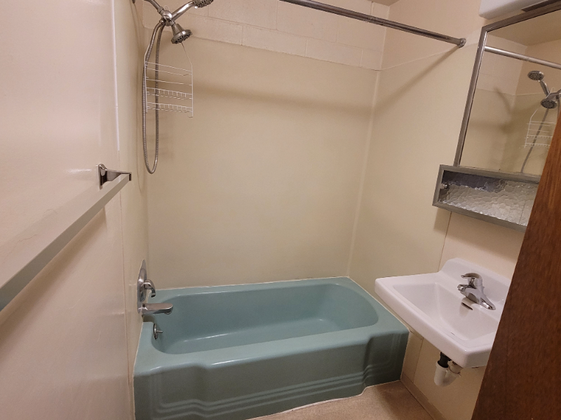 1320 Linda Ln #4 - Photo 6 of 8