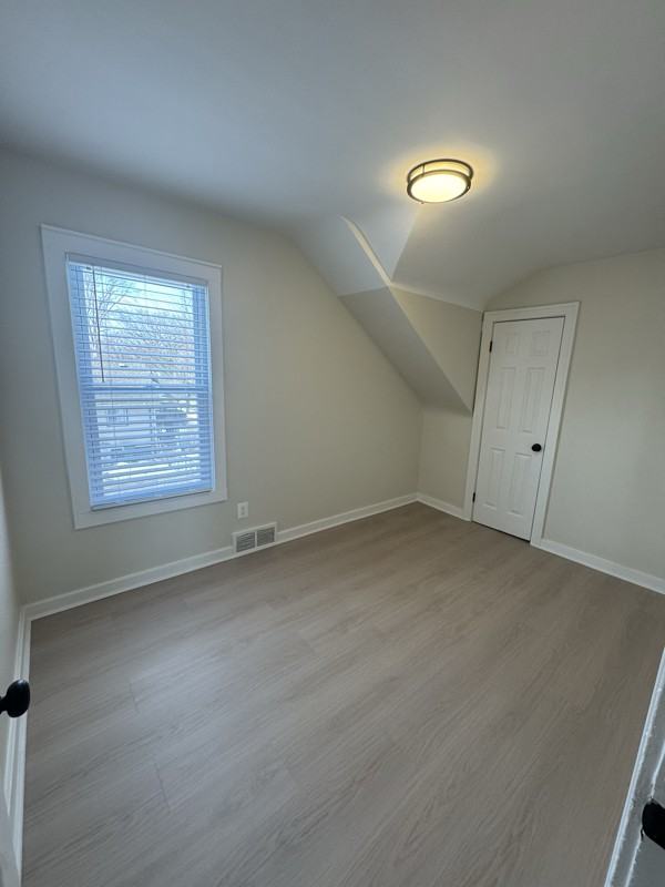 393 W Milton Ave #B - Photo 6 of 6