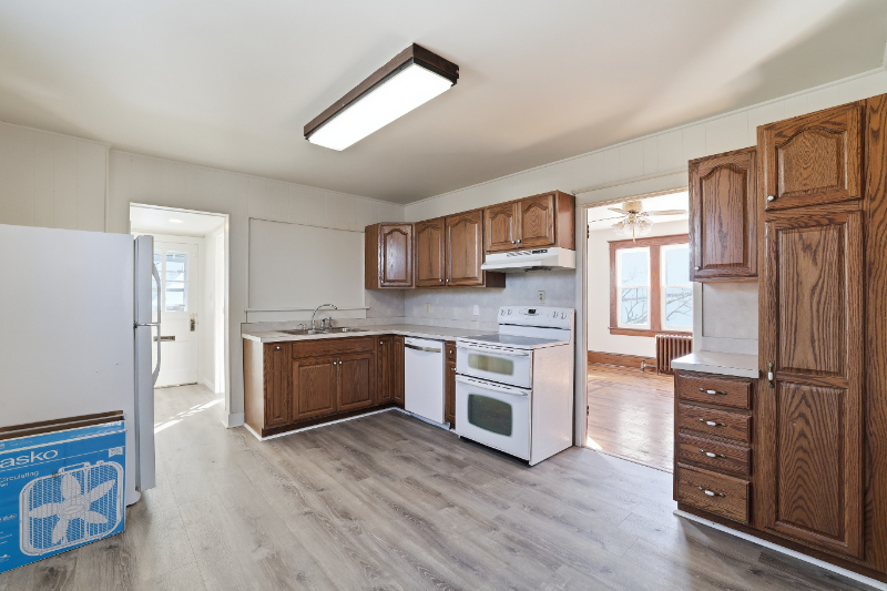 630 N Courtland St - Photo 7 of 29