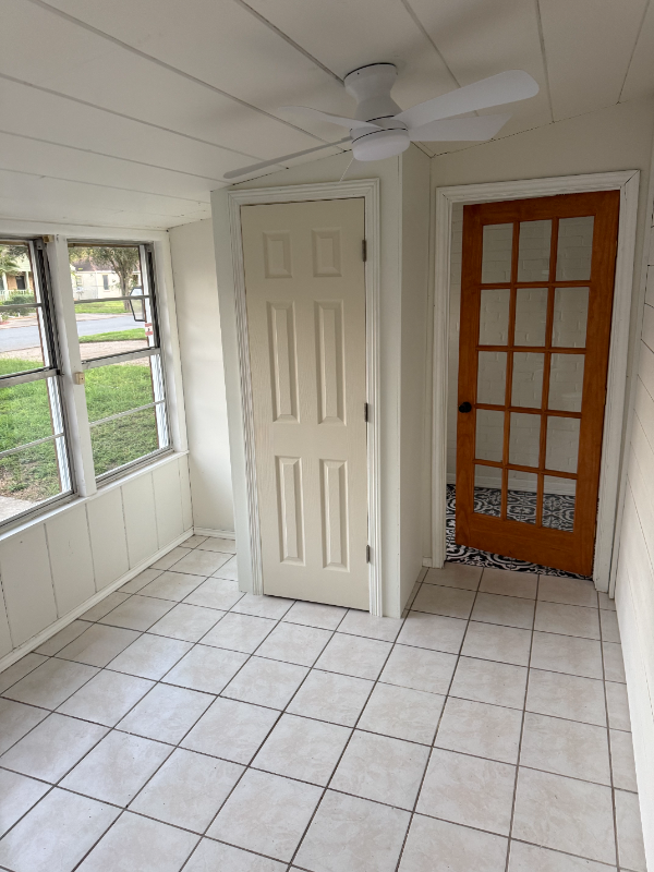 913 N 5th St - Photo 4 of 10