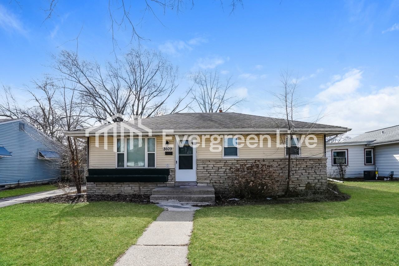 8609 W Crossfield Ave