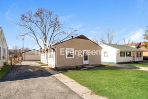 featured image of 5461 N 57th St