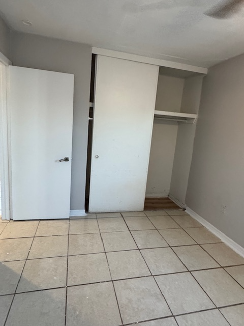 5010 Bullard St - Photo 6 of 8