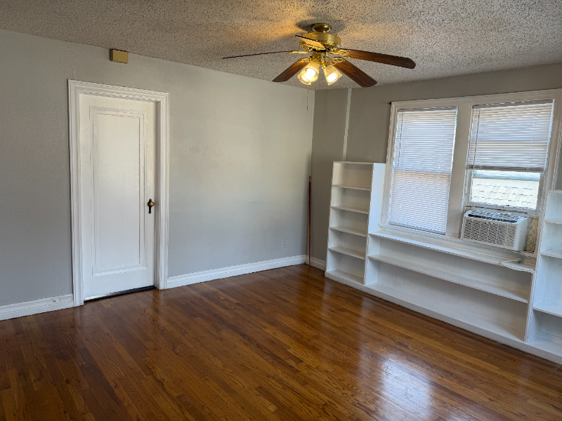 1117 Nw 38th St #1119B - Photo 2 of 18