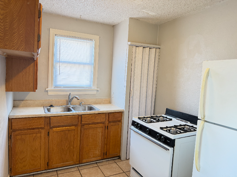 1117 Nw 38th St #1119B - Photo 5 of 18