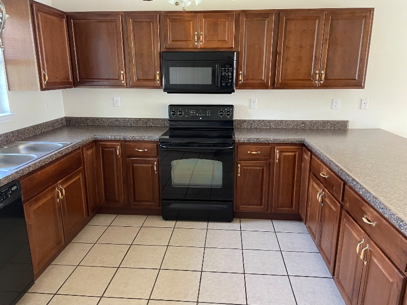 485 Yorktown Dr #A - Photo 6 of 12