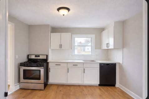 4120 W 224th St - Photo 6 of 10