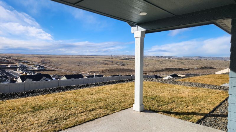 7069 W 24th Pl - Photo 3 of 20