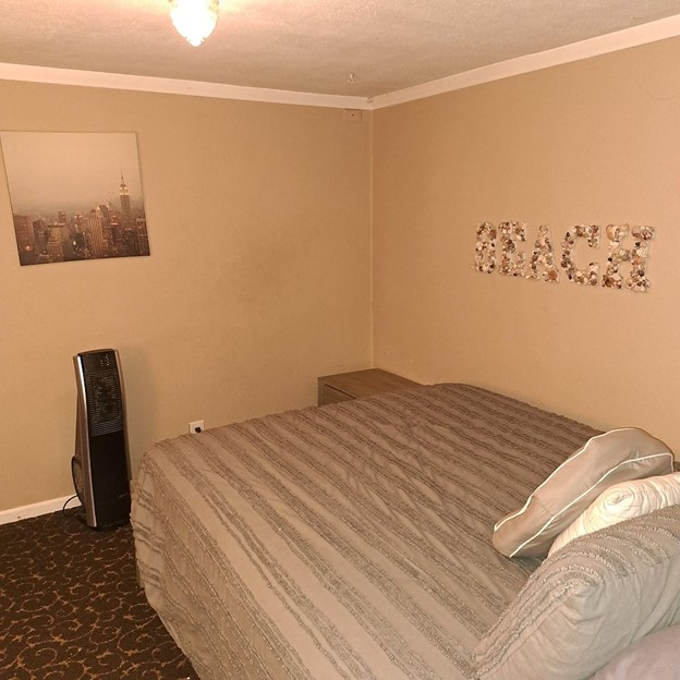 313 1/2 5th St - Photo 6 of 8