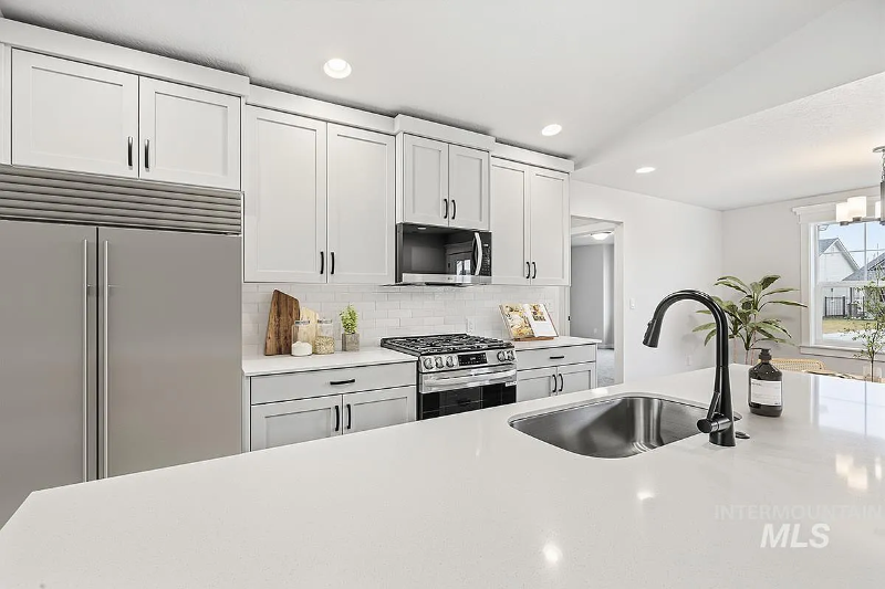 238 W Norwich St - Photo 3 of 15