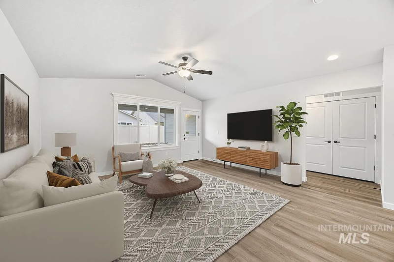 238 W Norwich St - Photo 5 of 15