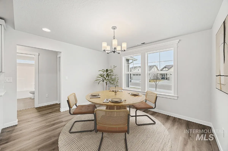 238 W Norwich St - Photo 6 of 15