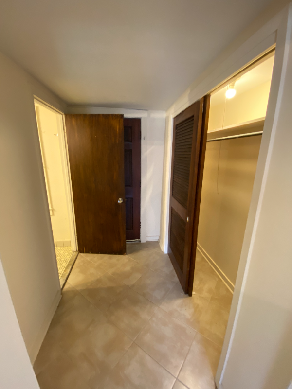 1028 4th St #1028 - Photo 6 of 8