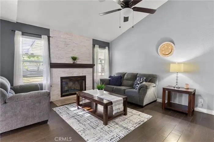 10812 Wright Dr - Photo 3 of 10