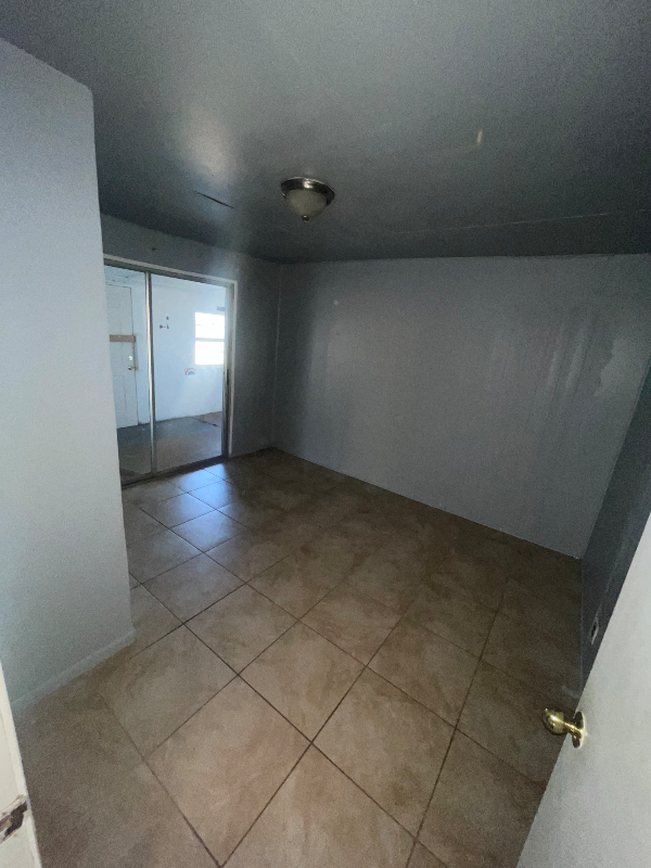 2006 34th St Nw - Photo 2 of 7