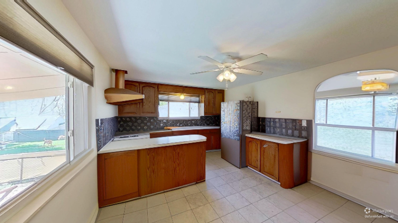 4032 S Fox St - Photo 7 of 18