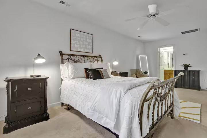 4525 Sagewood Ln - Photo 4 of 18