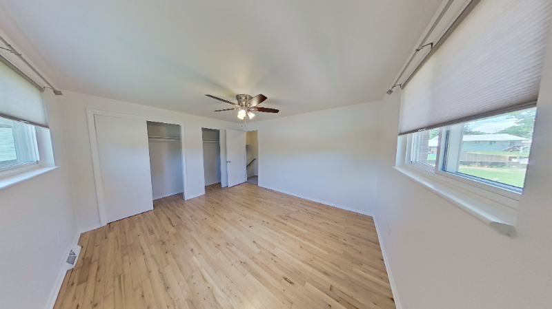 4670 Holland St - Photo 2 of 20