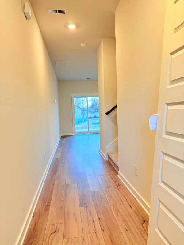 1806 Tupelo Ln - Photo 2 of 20