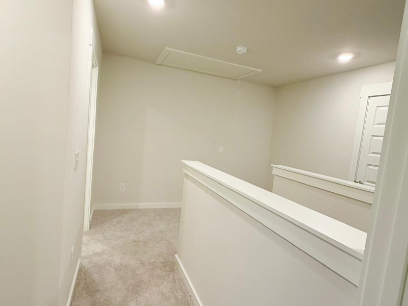 1806 Tupelo Ln - Photo 7 of 20