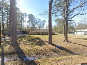 307 W Lester Hawthorne St - Photo 1 of 1