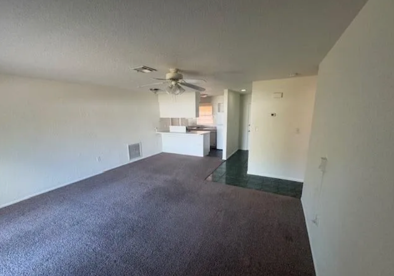 1623 Sadigo St Se - Photo 2 of 19